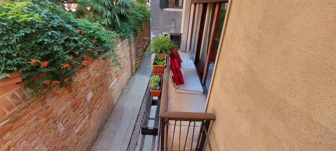 Antico Rio Acqua Dolce Apartment Venedig Eksteriør billede