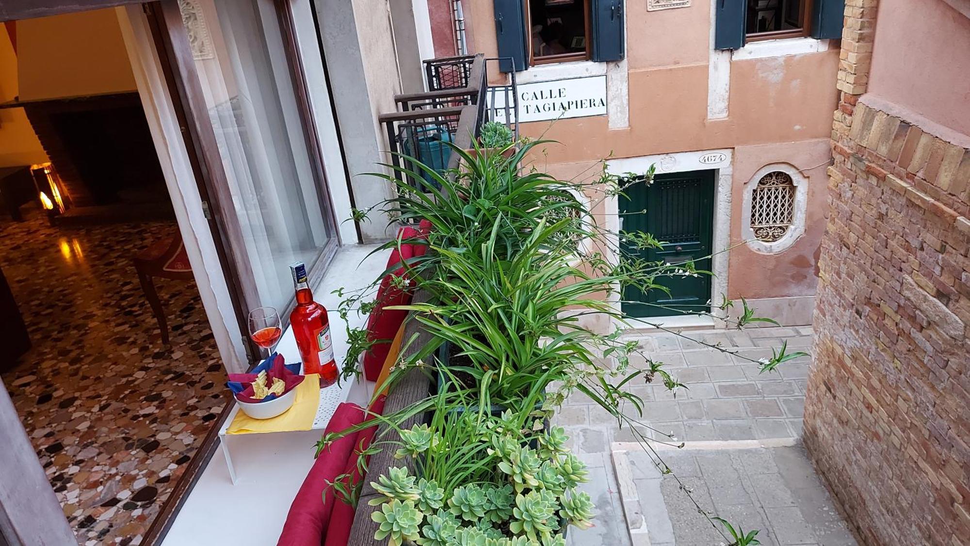 Antico Rio Acqua Dolce Apartment Venedig Eksteriør billede